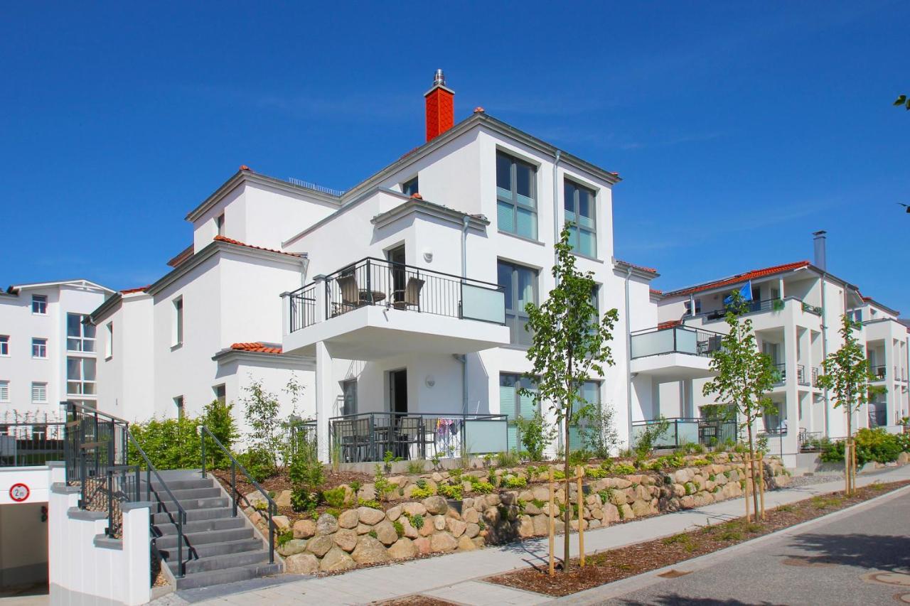 Zentrale Fewo Mit Balkon, Gratis Nutzung Vom Ahoi Erlebnisbad Und Sauna In Sellin - Villa Anni Fewo 05 Goehren (Ruegen) Exterior foto